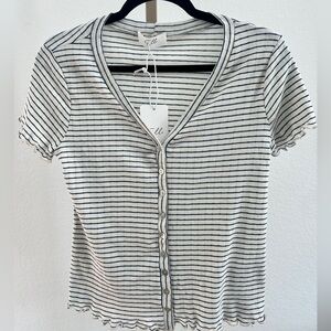 Gilli Navy & White Striped Knit Top – Size Small (NWT)